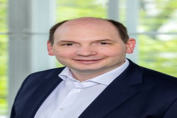 Das ist ein Portrait von Univ.-Prof. Dr. Gregor Kasprian, MBA