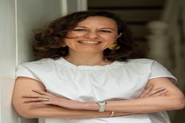 Das ist ein Portrait Foto von Univ.-Prof.in Dr.in Ulrike Attenberger
